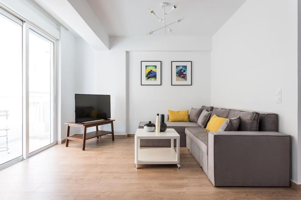 Stunning Flat With Lovely Terrace & Parking Garage Atenas Exterior foto